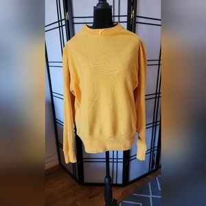 Champion Men's Size Small Yellow Champion Crew Neck Sweatshirt
